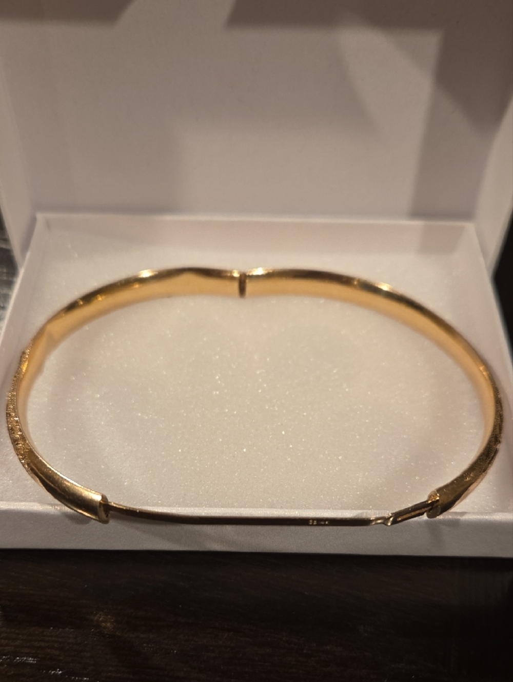 14K Gold Floral Bangle Bracelet: Stackable Real Gold Bangle - Picture 3 of 7